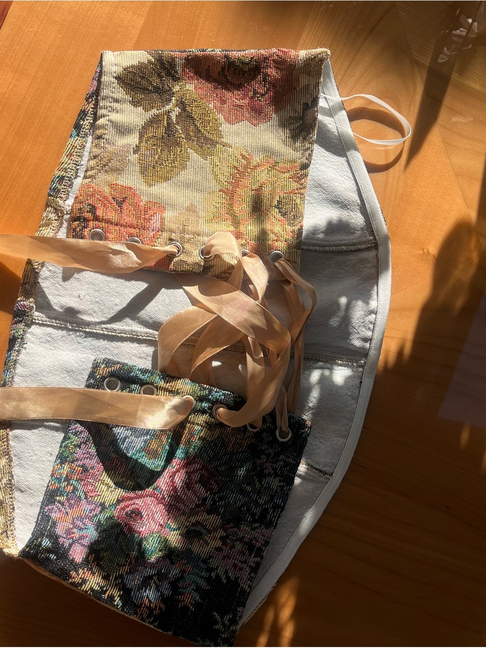 Tank Top Floral Tapestry
